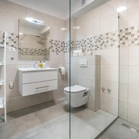 Point Paklenica Apartamento *