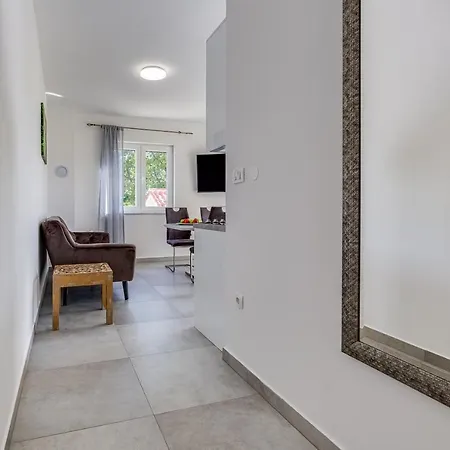 Point Paklenica Apartamento *