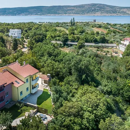 Point Paklenica Apartamento